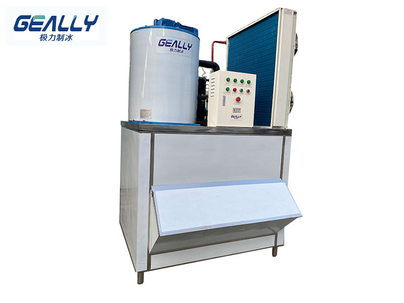 片冰機(jī)的使用說(shuō)明，以及片冰機(jī)的冰片特點(diǎn)有哪些？