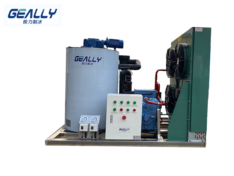 片冰機(jī)的四大核心部件有哪些？哪些地方會(huì)應(yīng)用到片冰機(jī)？